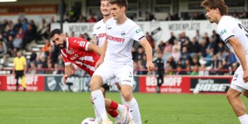 SC Verl - FC Energie Cottbus; Foto: Christiane Weiland