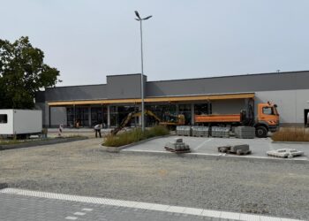 DDR-Kaufhalle wiederbelebt: Neuer EDEKA Schipkau eröffnet Ende Oktober