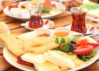 Gemeinsames Frühstück für Frauen in Cottbus am 28. September