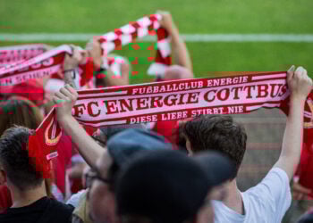 Pokalabend in Cottbus: Was Fans zum Spiel gegen Leipzig wissen müssen