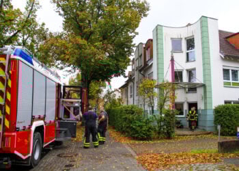 Küchenbrand in Großziethen: Zwei Kinder retten sich ins Freie