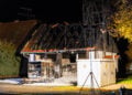 Brand des Gerätehauses der freiwilligen Feuerwehr Dürrehofe; Foto: Blaulichtreport Lausitz