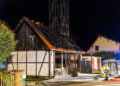 Brand des Gerätehauses der freiwilligen Feuerwehr Dürrehofe; Foto: Blaulichtreport Lausitz