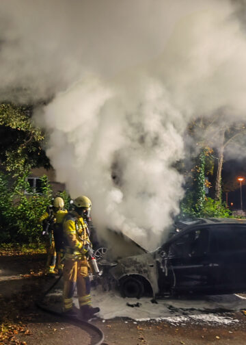 PKW Brand in Cottbus; Foto: Blaulichtreport Lausitz
