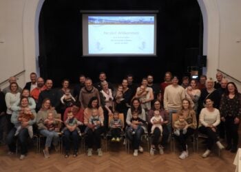 Gemeinde Schipkau begrüßt 35 Neugeborene bei traditionellem Babytreffen