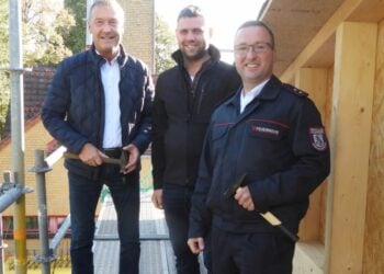 Neues Feuerwehrgerätehaus in Klettwitz nimmt Gestalt an