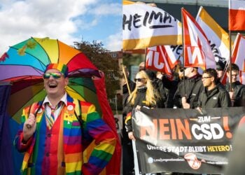 Cottbuser CSD-Parade mit Großaufgebot der Polizei – zwei Gegendemos