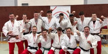 Foto: Team Lausitz wird Vize-Landesmeister und verlegt den Titelgewinn ins nächste Jahr. / Quelle: KSC Asahi Spremberg