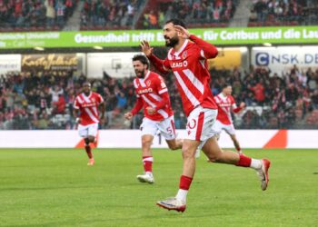 3:2 gegen Aachen! Energie Cottbus dreht Spiel & springt auf Platz zwei