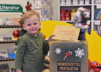 Gubener Wunschzettelpostkasten öffnet wieder in der Touristinformation