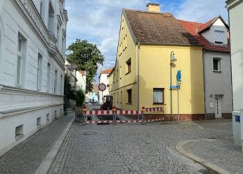 Vollsperrung der Naundorfer Straße in Finsterwalde verlängert