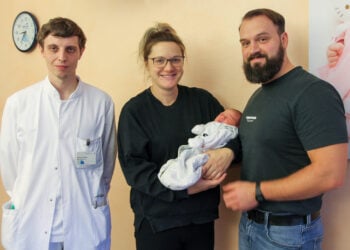 Baby Lene ist die 400. Geburt des Jahres im Lausitzer Seenland Klinikum