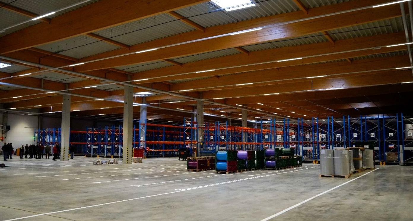 Neues Rohmateriallager der Falken GmbH in Peitz; Foto: Falken GmbH