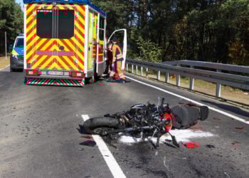 Motorradfahrer bei Unfall auf B97 schwer verletzt