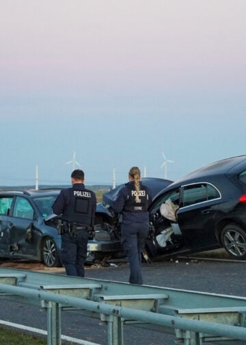 Verkehrsunfall auf der B97 bei Bärenbrück; Foto: Blaulichtreport Lausitz