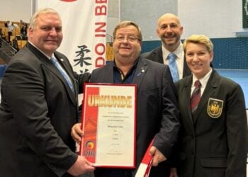 6. Dan! Besondere Auszeichnung für Benjamin Golze vom KSC ASAHI