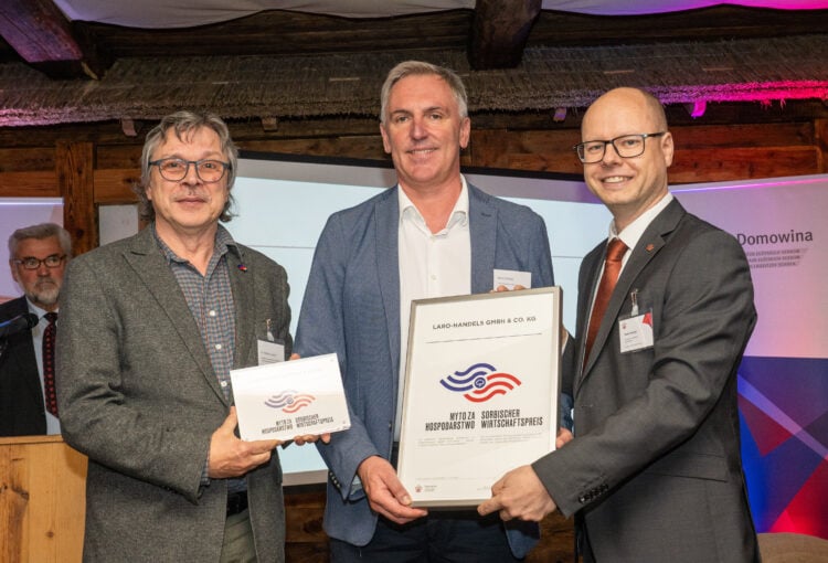 Myto za hospodarstwo 2025/Sorbischer Wirtschaftspreis 2025, LARO-Handels GmbH & Co. KG/Nahkauf; Foto: Domowina