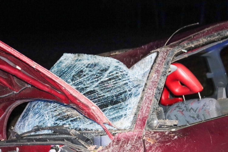 Unfall zwischen Auras und Schorbus; Foto: Blaulichtreport Lausitz