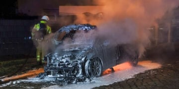 Cottbus: Dritter PKW-Brand in zwei Tagen