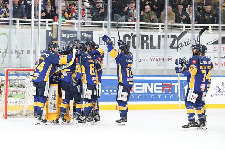 Lausitzer Füchse; Foto: Thomas Heide