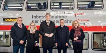 Dresdener Bahn Eröffnung; Foto: DB AG/Dominic Dupont