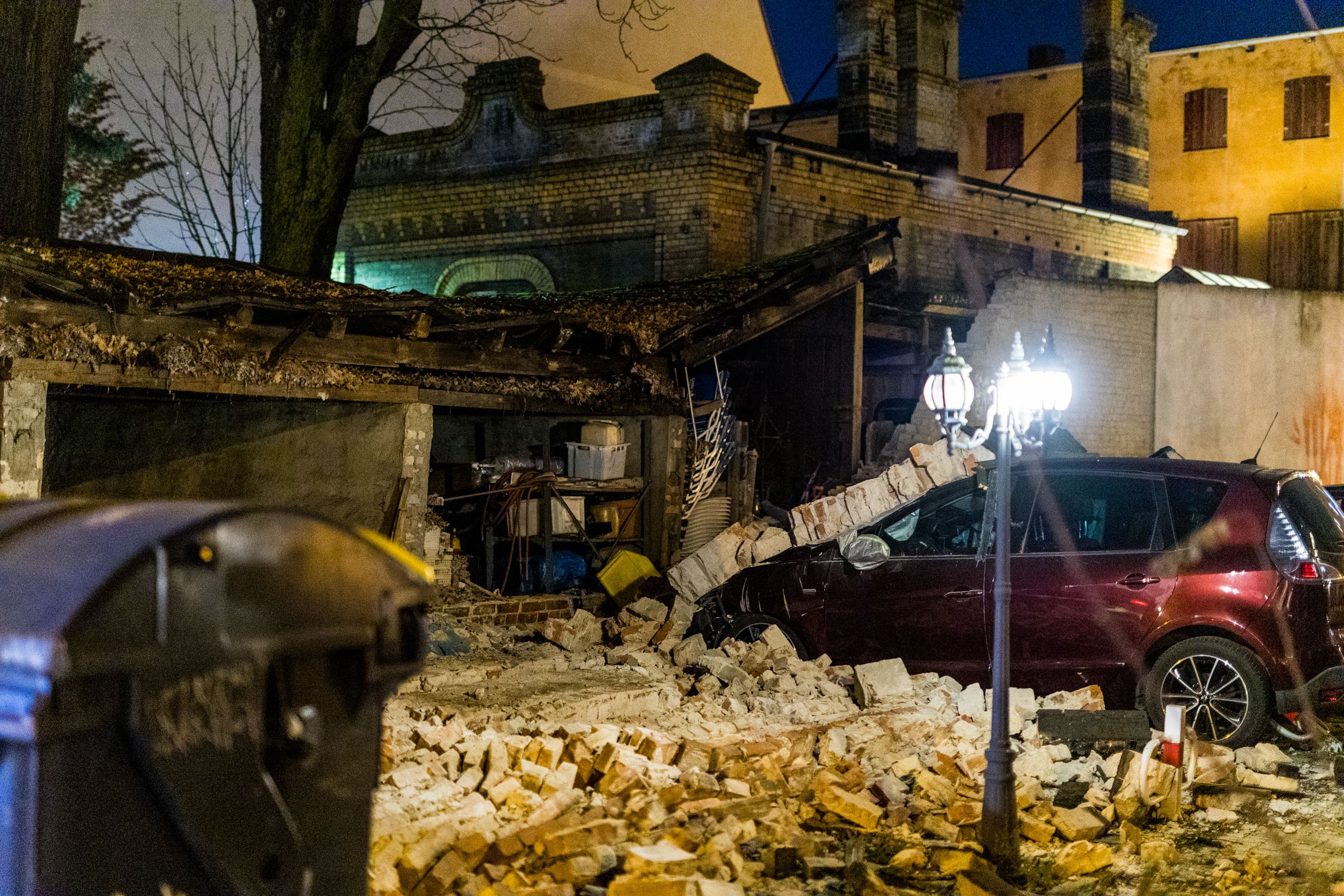 Gebäudeeinsturz am Brandenburger Hof in Cottbus; Foto: Blaulichtreport Lausitz