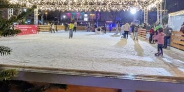 Weihnachtsmarkt Cottbus startet in zweite Woche. Vereine & Hüttentipps