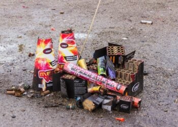 Sana Kliniken warnen: Vorsicht beim Böllern zum Jahreswechsel