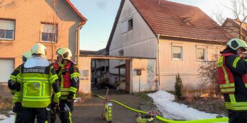 Hausbrand in Neuwiese; Foto: Blaulichtreport Lausitz
