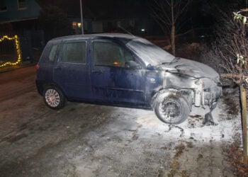 PKW Brand in Cottbus: Foto: Blaulichtreport Lausitz