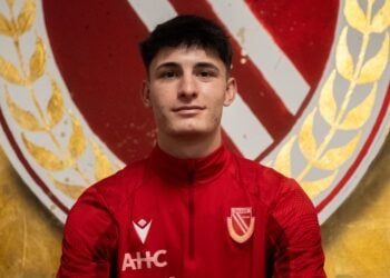 Energie Cottbus verpflichtet Abwehrspieler Gianluca Pelzer