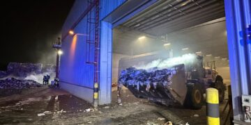 Brand in Industrieanlage in Eisenhüttenstadt; Foto: Freiwillige Feuerwehr Eisenhüttenstadt