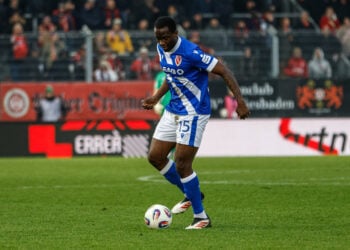 Dennis Duah verlässt Energie Cottbus. Leihe zum Ligakonkurrenten