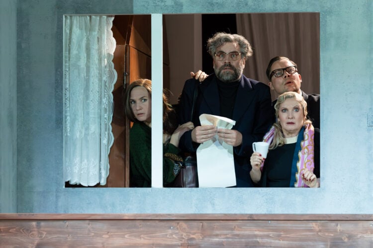 Tesla, die Spree und der Kirschgarten (Bild: Bernd Schönberger)