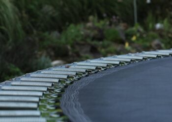 Gartentrampolin als Fitnessgerät: Vorteile für die Familie
