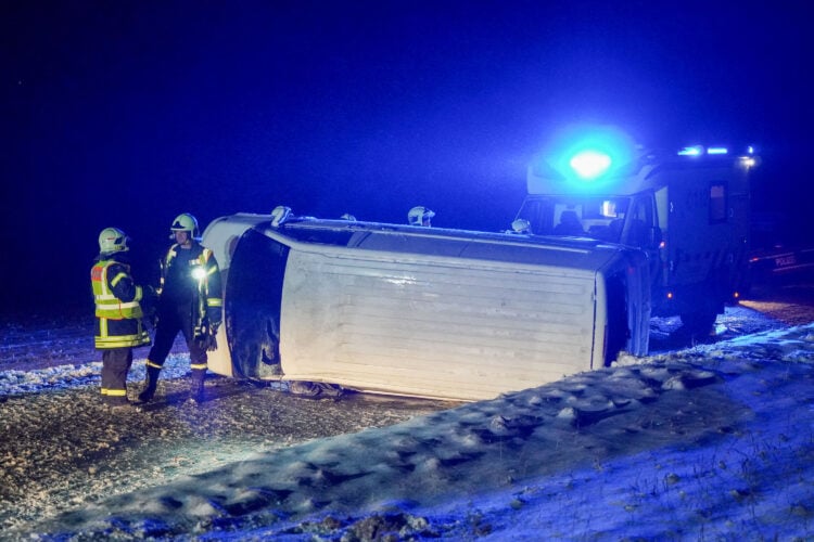 Unfall zwischen Elstra und Rehnsdorf; Foto: Blaulichtreport Lausitz