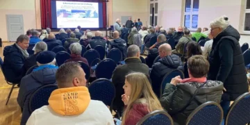Dialogveranstaltung in Kostebrau; Foto: LMBV