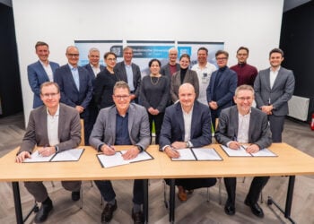 Die beteiligten Partnerinnen und Partner unterzeichneten am Mittwoch an der MUL – CT eine Absichtserklärung für die Zusammenarbeit der nächsten Monate (Martin Ender / MUL - CT)