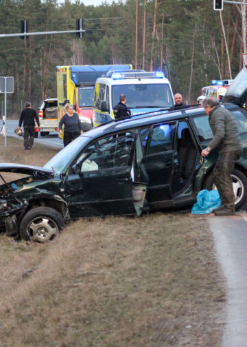 Unfall auf der L49 bei Kathlow; Foto: Blaulicihtreport Lausitz