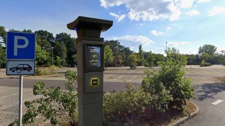 Fotomontage Google Streetview & Parkscheinautomat Gemini Strada