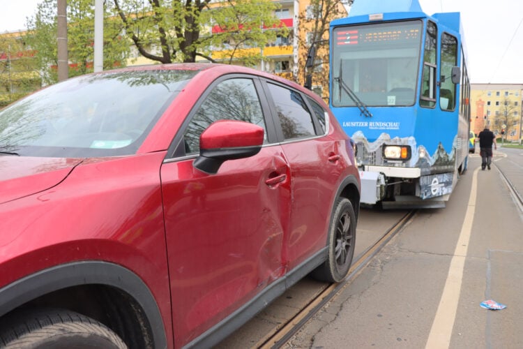 Unfall in Cottbus; Foto: Blaulichtreport Lausitz