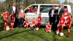 Mehr Mobilität für Vereine: Neuer Kleinbus für Cottbuser Stadtsportbund