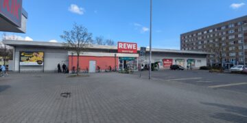 REWE in Sandow wird neu gebautREWE in Sandow wird neu gebaut
