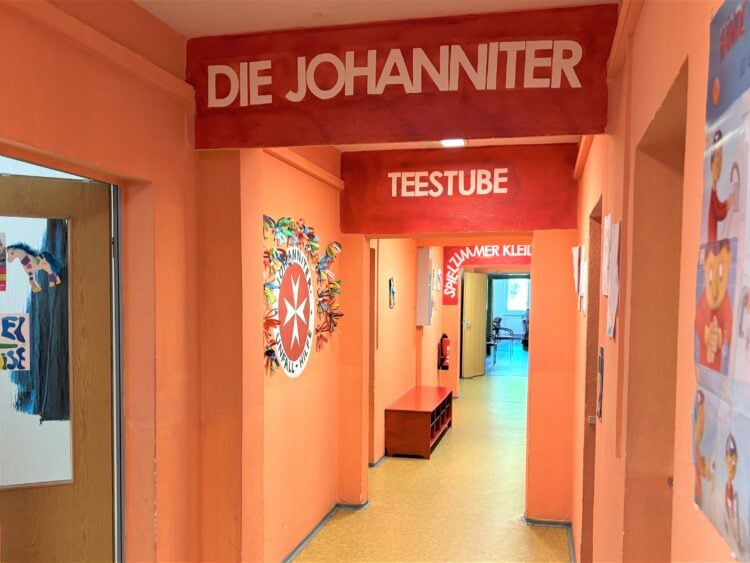 Über eine Etage erstrecken sich die Räume der „Wärmestube“, darunter Küche, Kleiderkammer und Gemeinschaftsräume. (Bild: JUH Südbrandenburg)