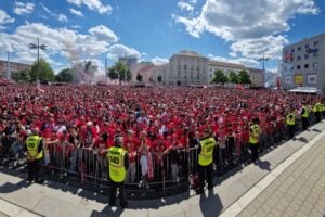 Cottbus & FCE feierten zwei Tage lang historischen Aufstiegsrausch