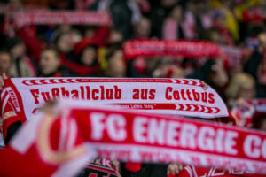 Ausverkauftes Stadion: Fanhinweise für Energie-Heimspiel vs. Wiesbaden