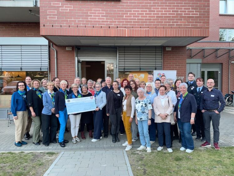 Spendenübergabe aus den Erlösen des Lions Club Cottbus-Lausitz Adventskalenders 2025