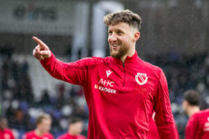 Vertrag verlängert: Tim Campulka bleibt beim FC Energie Cottbus