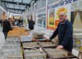 Über 250.000 alte Ansichtskarten werden im Cottbuscenter angeboten. (Bild: Veranstalter)