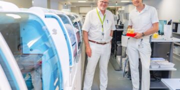 Prof. Karl H. Reuner und Dr. Stefan Neubeck von der MUL-CT